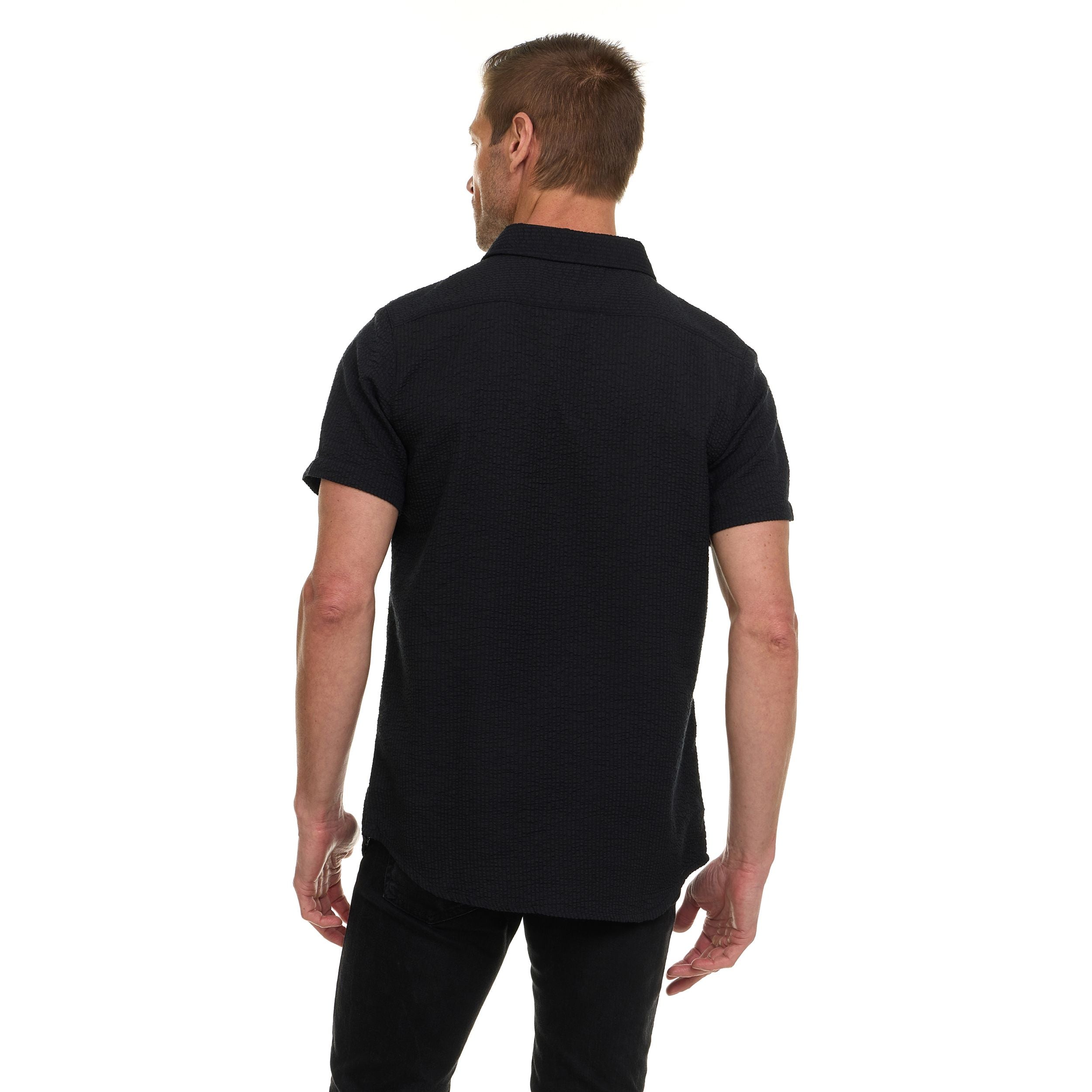 Canada Weather Gear Men’s Seersucker Button-Down Shirt – Short Sleeve Solid Textured Short Sleeve Shirt with Chest Pocket