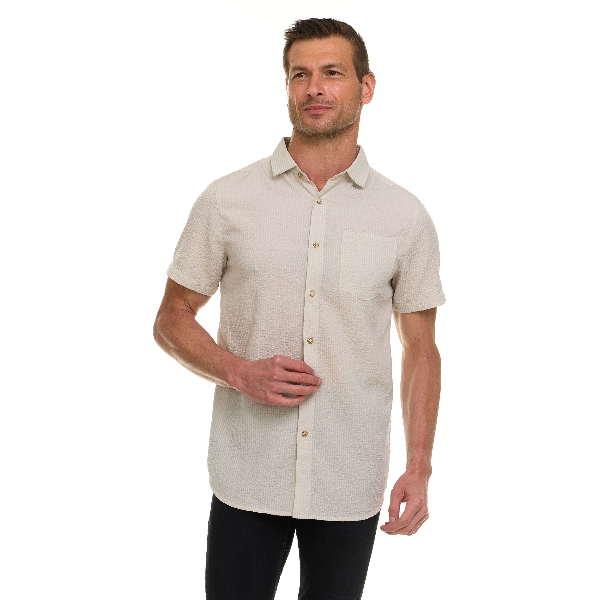 Canada Weather Gear Men’s Seersucker Button-Down Shirt – Short Sleeve Solid Textured Short Sleeve Shirt with Chest Pocket