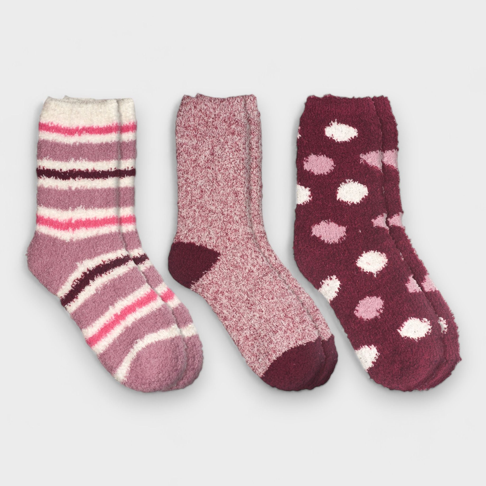Aeropostale Women's 3-Pack Fuzzy Cozy Socks - Ultra Soft Winter Warmth Women Crew Boot Socks in Trendy Patterns