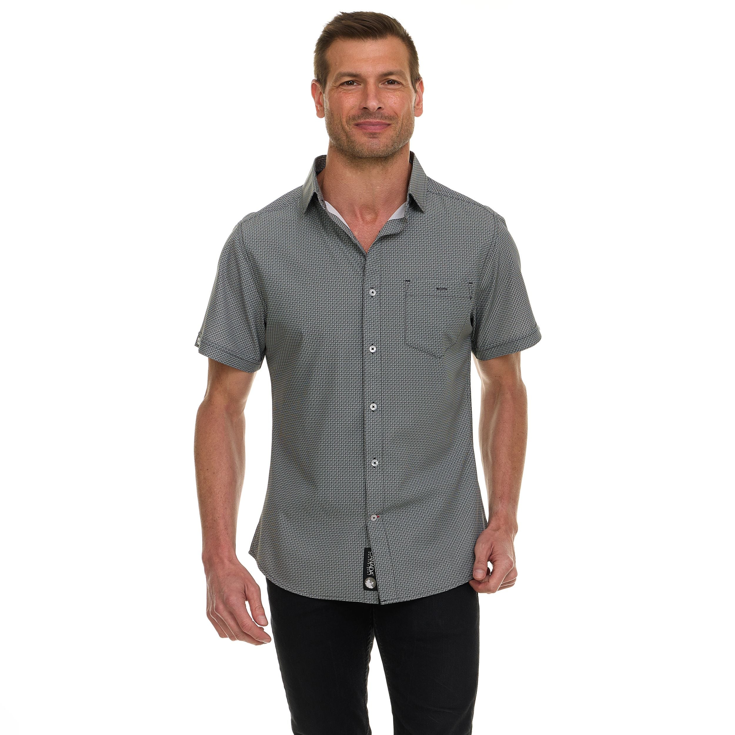 Canada Weather Gear Men’s Short Sleeve Button-Up Shirt – Casual Slim Fit Collared Shirt with Front Pocket – Lightweight Stretch