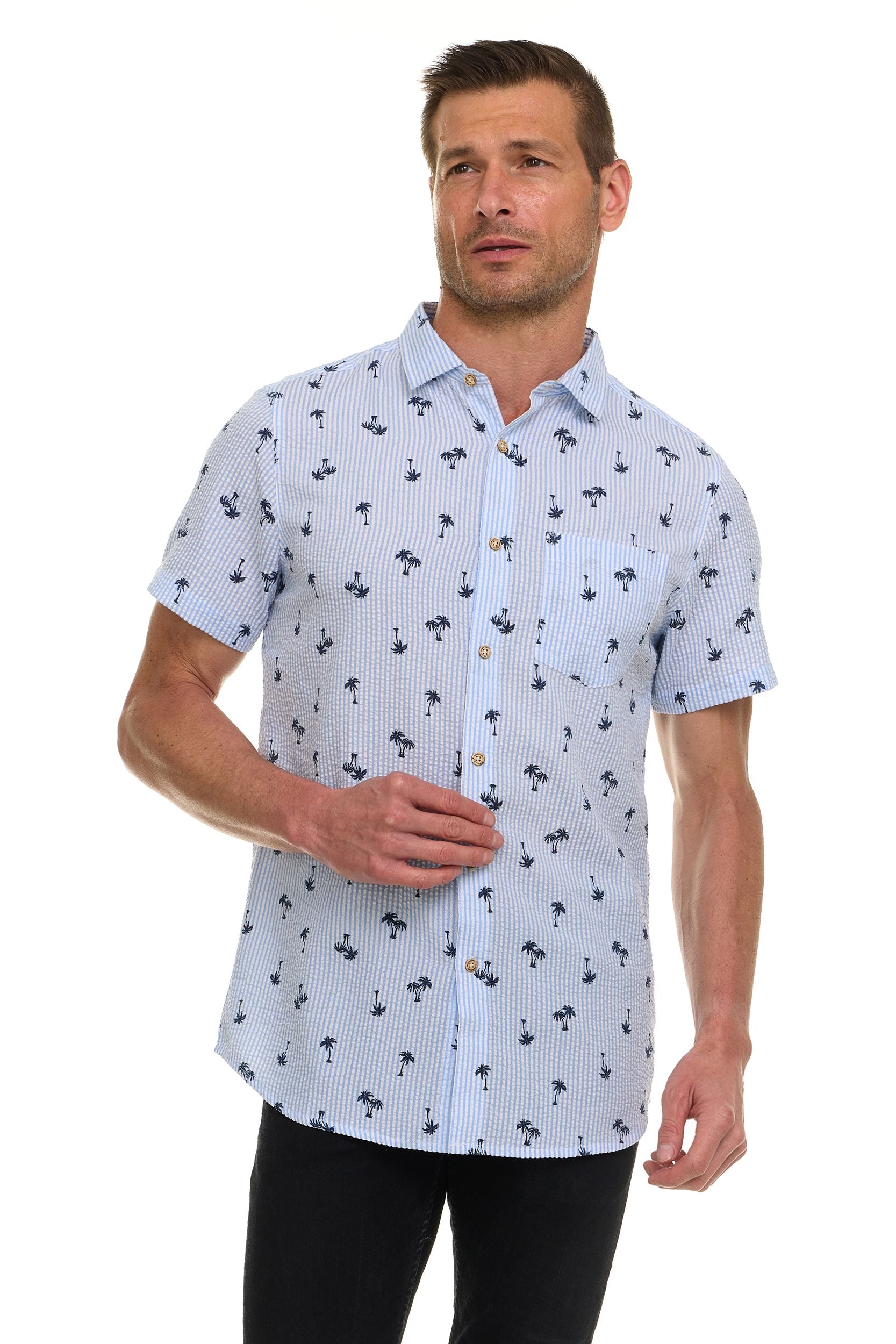 Canada Weather Gear Men’s Seersucker Short Sleeve Shirt with Allover Palm Print – Lightweight Button-Down Casual Shirt