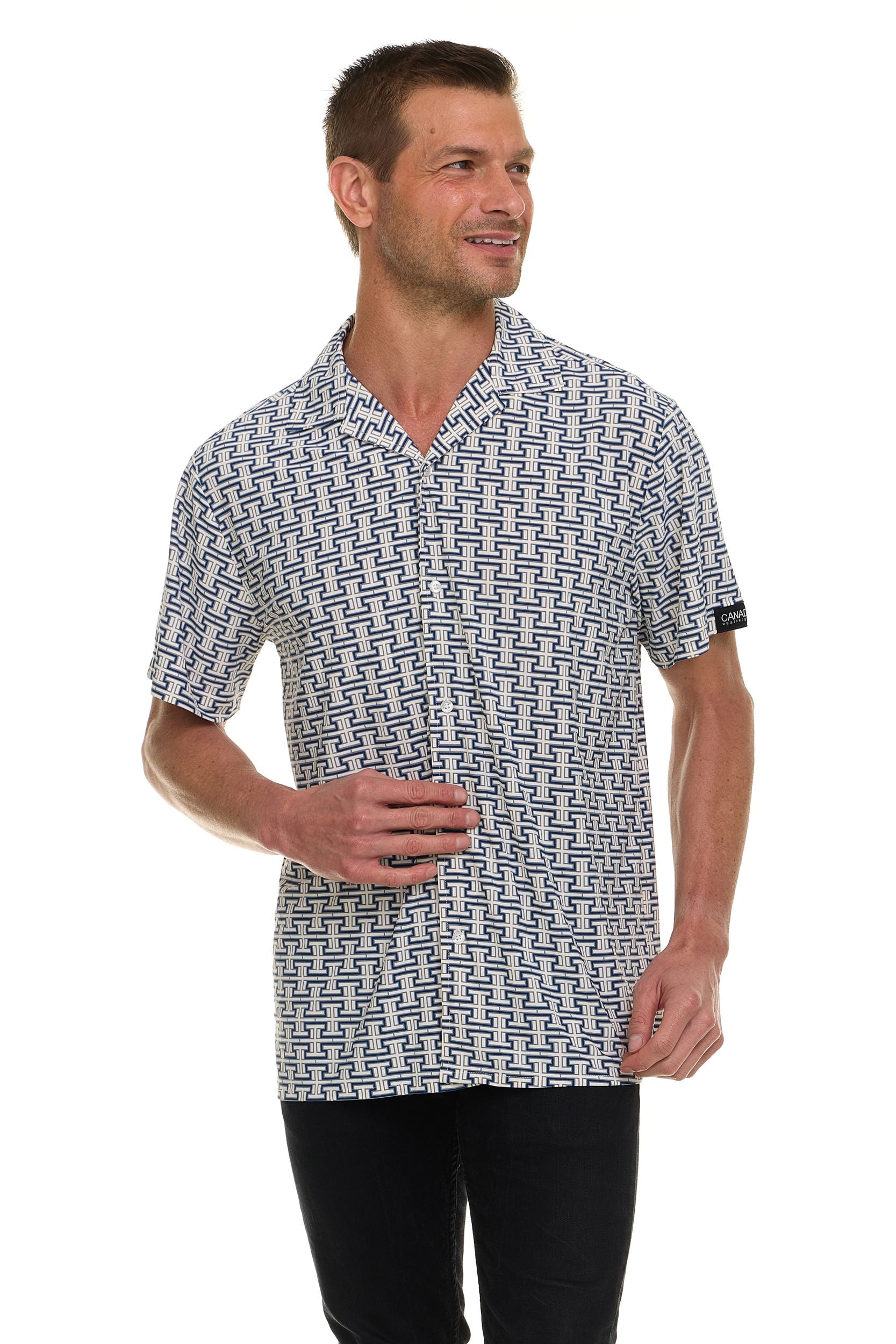Canada Weather Gear Men’s Short Sleeve Shirt – 4-Way Super Stretch, Wrinkle-Resistant, Travel Friendly, Moisture-Wicking
