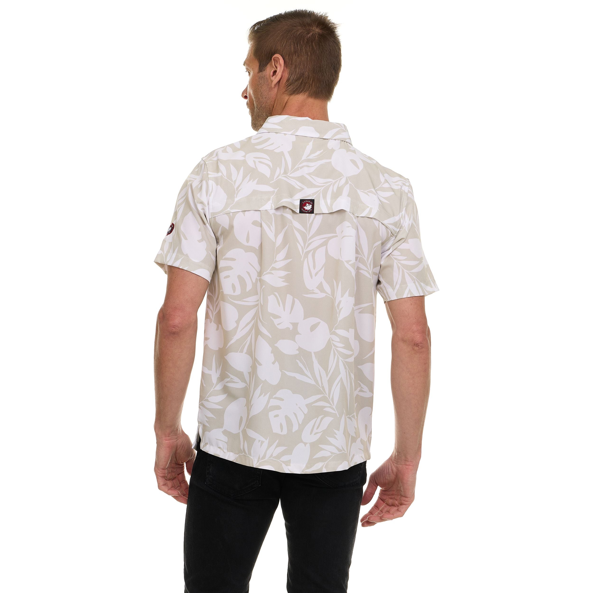 Canada Weather Gear Men's Short Sleeve Button-Up Shirt – Tropical Printed Casual Summer Shirt