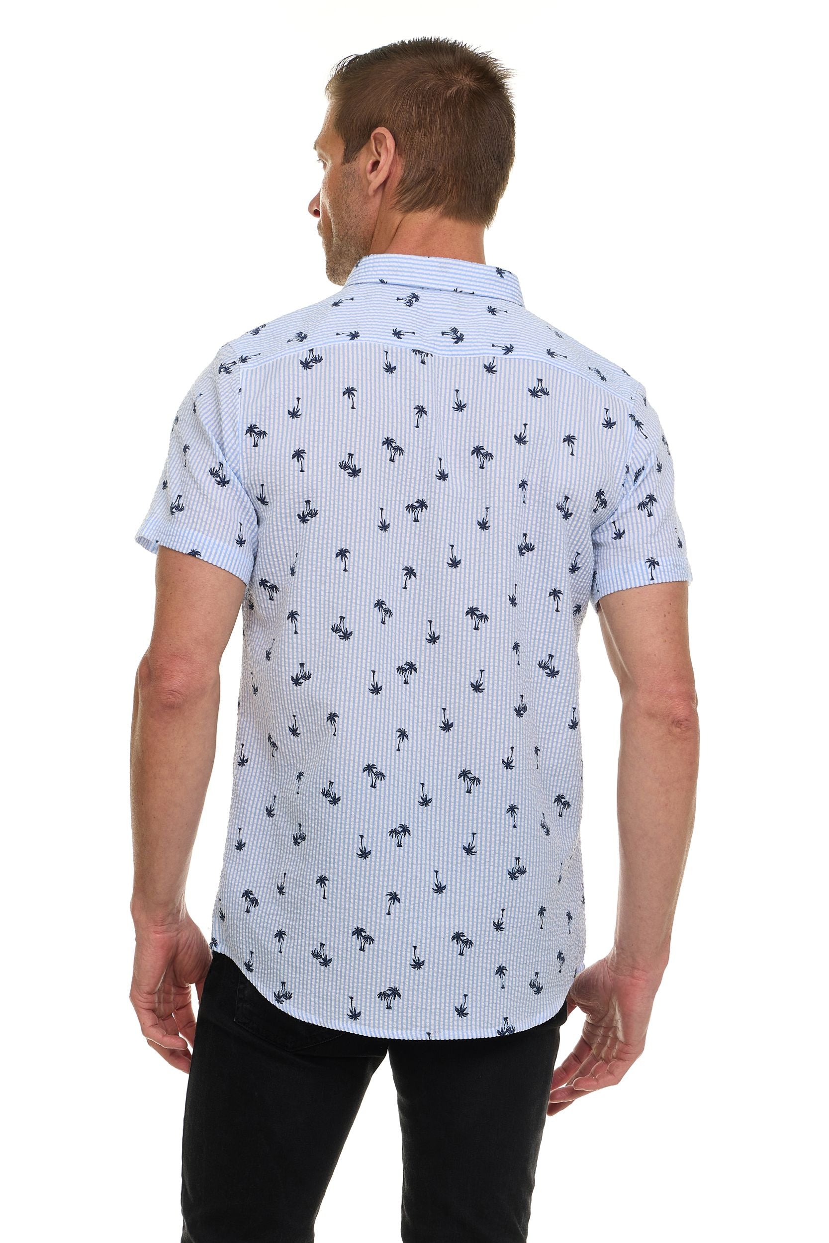Canada Weather Gear Men’s Seersucker Short Sleeve Shirt with Allover Palm Print – Lightweight Button-Down Casual Shirt