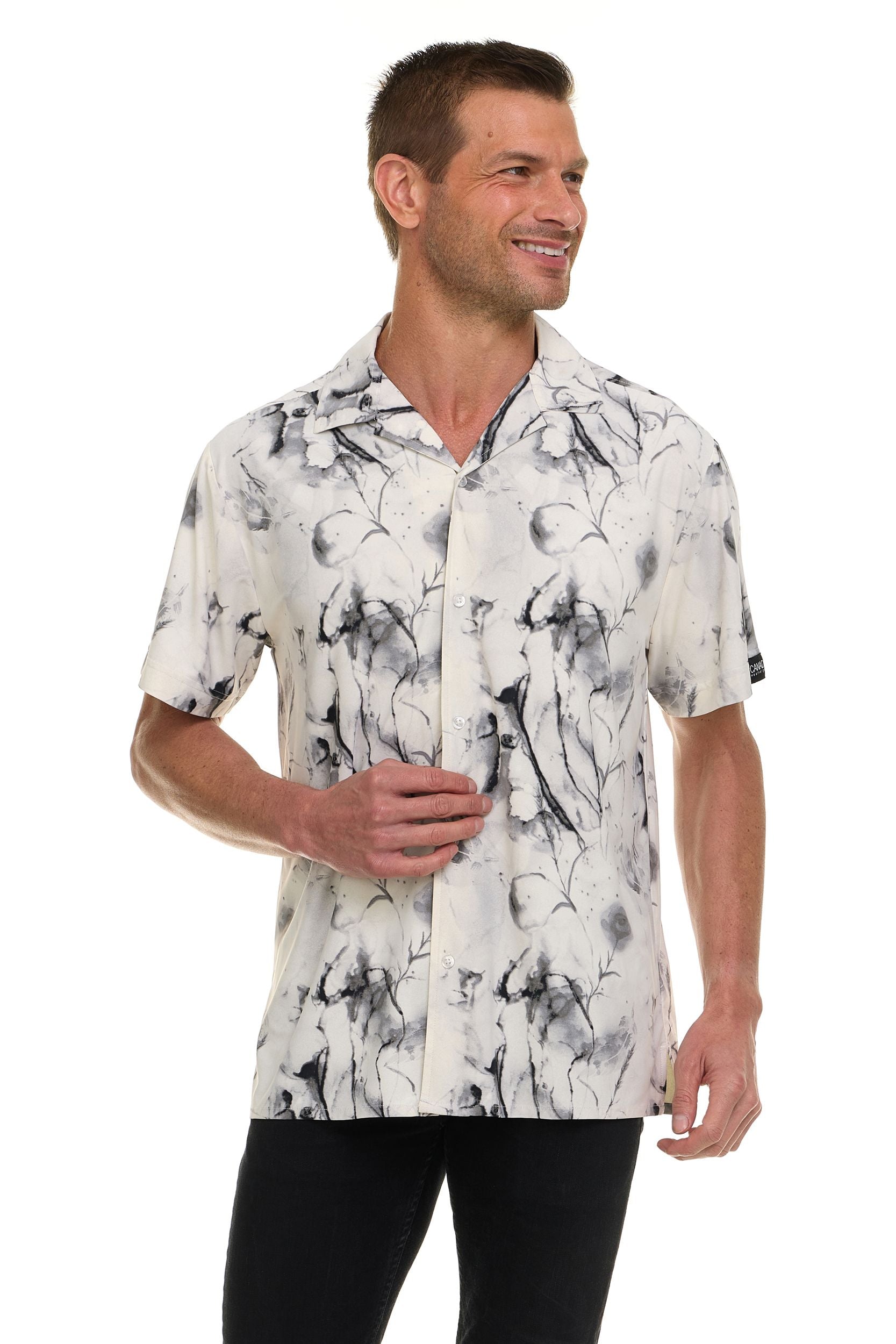 Canada Weather Gear Men’s Printed Camp Collar Shirt – , Super Stretch, 4-Way Stretch, Moisture Wicking, Wrinkle Resistant