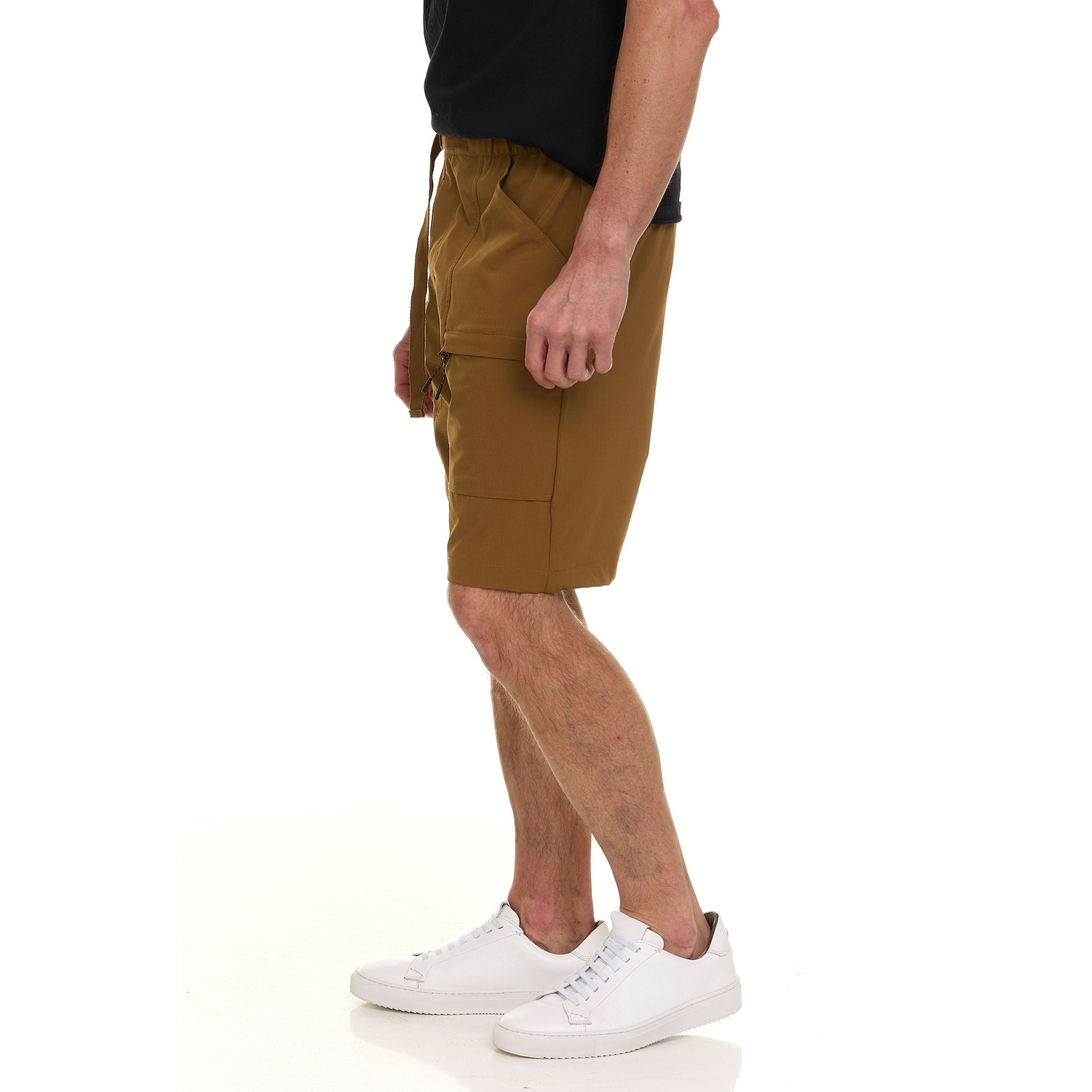 Canada Weather Gear Men’s Cargo Belted Shorts – Lightweight Stretch Twill Knee-Length Shorts with Pockets