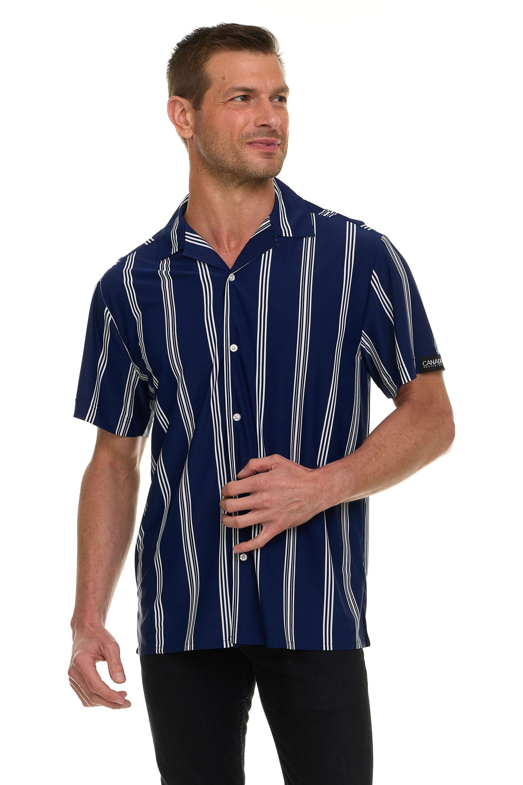 Canada Weather Gear Men’s Short Sleeve Stretch Shirt – 4-Way Super Stretch, Moisture Wicking, Wrinkle Resistant, Travel Friendly