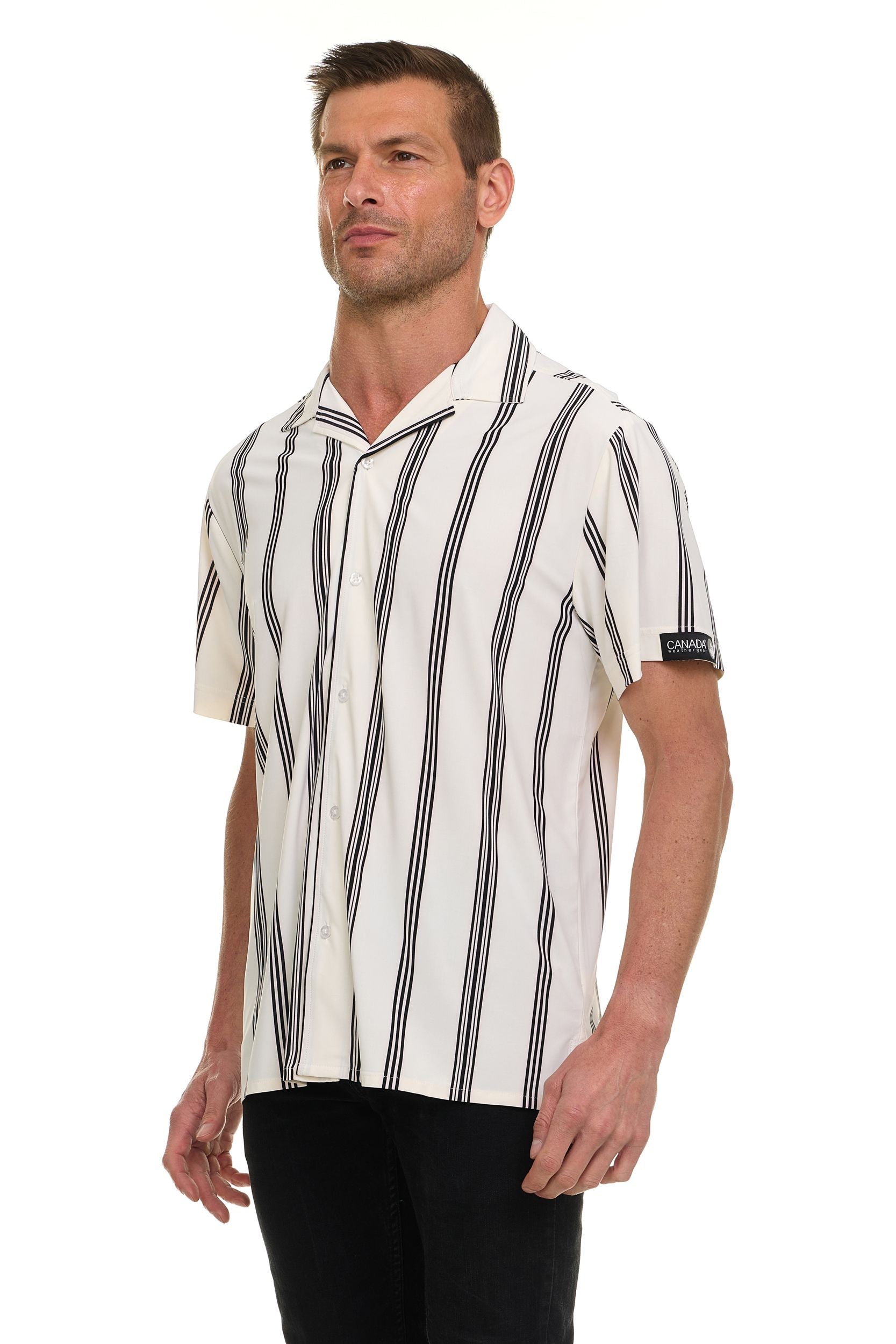 Canada Weather Gear Men’s Short Sleeve Stretch Shirt – 4-Way Super Stretch, Moisture Wicking, Wrinkle Resistant, Travel Friendly